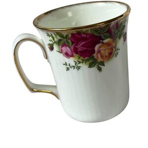 Royal Albert Iconic Old Country Roses Pattern Bristol Beaker Bone China Mug